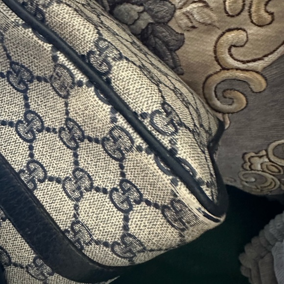 🔵Authentic Gucci Boston Bag 🔵 SOLD - Picture 5 of 8